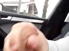 Geile Alte auf dem Parkplatz