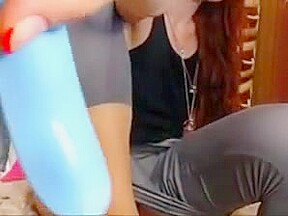 Girl shivers and squirts in yoga pants 2