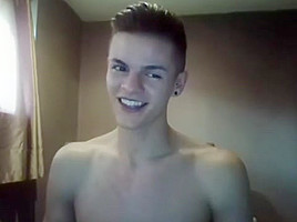 Gorgeous Hung Toned Brit Twink Flexes and Shoots