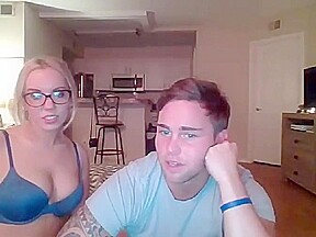 Gorgeous girl gets pounded - SNAP KELYALIE TO CHAT/MEET