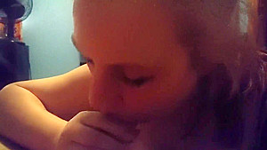 Great blowjob by wifey, great cumshot 