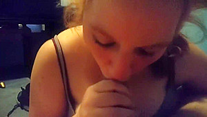 Great blowjob by wifey, great cumshot 