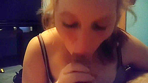 Great blowjob by wifey, great cumshot 