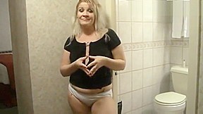 Hangover & - Ineed2pee (Whitney Morgan)