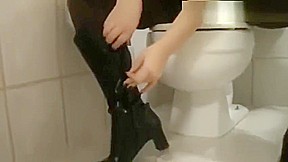 Hangover & - Ineed2pee (Whitney Morgan)