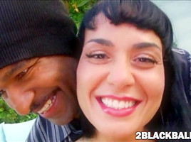 Hawaiian beauty Mahina Zaltana fucks her first massive black dick