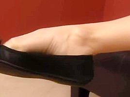 Honey's Awesome Shoeplay