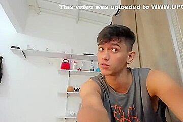 Hot Colombian Twink Big Cock Cums On Cam Porn