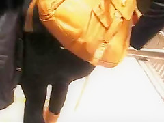 Hot ass walking in montreal tight pant