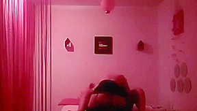Il baise une pute au joli cul
