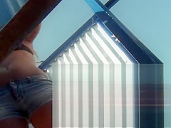 Incredible Clip Uncut