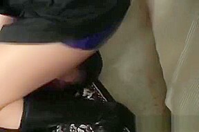 Inferior Angel Gets A Smothering Session By A Rough Playgirl