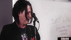 Inked Band Manager Sucks Before Doggystyle