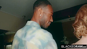 Insatiable Hottie Molly Goes For A Real Bbc Ride