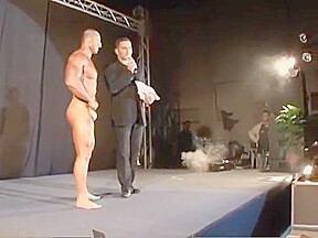 Italian Hunk   Big Bulge in micro posing trunks!