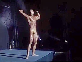 Italian Hunk   Big Bulge in micro posing trunks!