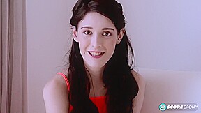 Ivy Aura In Toe-sucking Tart