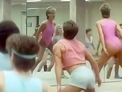Jamie Lee Curtis - Perfect (slow motion)