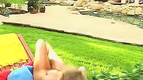 Janine Lindemulder washes her perfect body