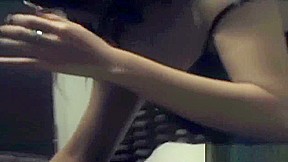Japanese babe fingers