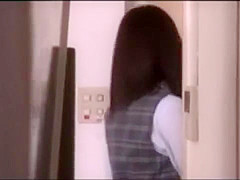 Japanese pees in bucket (IEND-005)