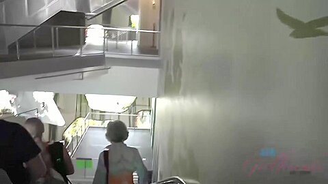 Jill Kassidy In Jill Travels To Asia With You, And You Start In Singapore!