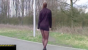 Kowalski Fickt Schlampe In Schwarzen Nylons Outdoor - Huge Boobs