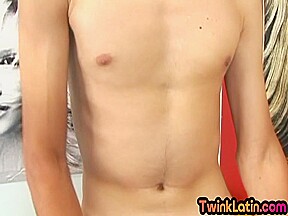 Latin amateur twinks cumswapping be4 barebacking action