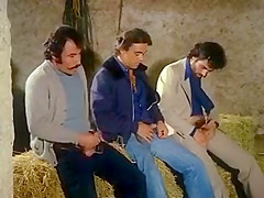 Lonely Cucumber vs Three Amigos