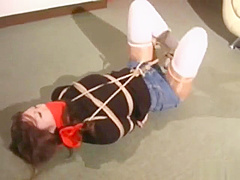 Lost japanese get bondage