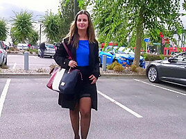 Marina, 20, sociology student 18+ in Paris!
