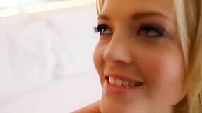 Marvelous breasty Alexis Texas is giveing a friendly blowjob