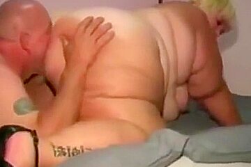 Mature SSBBW Ass Worshiping