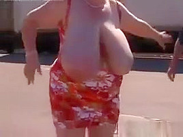Mature Woman Shows Off Her Tits Outside