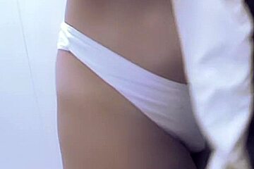 Mature fixes white bikini on the big boobs