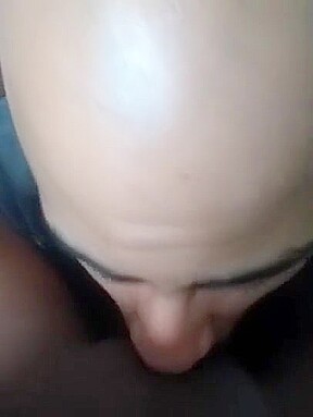 Me eating my wife pussy