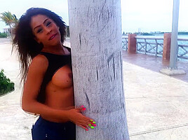 Mexican Tranny flashing in Cancun