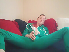 Minny Minx - Cumming In My Onesie