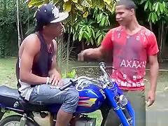 Motorbike Twinks (19yo) 1/2