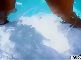 *NEW* BIG BUTT GETS POPPED