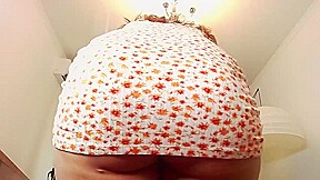 Naive booty asian revealing her hairy pussy