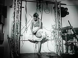 Naked on Stage-60 N5