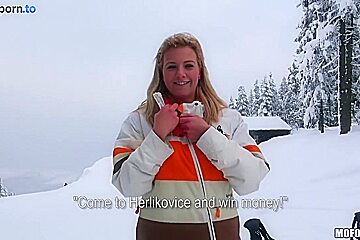 Nathaly Cherie - Flashing Double-ds While She Skis