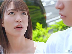 Natsu Tojo - Kiss And Blowjob In The City With Her Who Loves