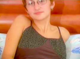 Nerdy Hotty Toying In Hose