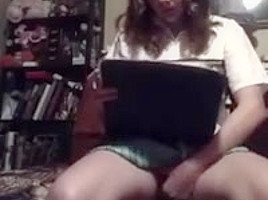 Nerdy college girl takes study break to fuck herself