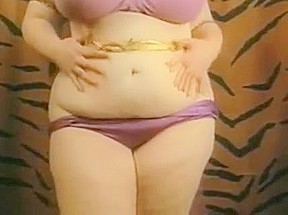 Nice Retro BBW Mature Stripping