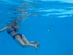 Nude Swimming In The Pool Babe With Tattoos - Mimi Cica