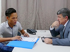Office White Gaydaddy Bangs Asian Twink In His 21yo Ass