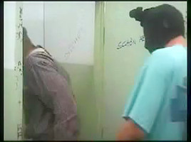 PUBLIC TOILETTE GANG